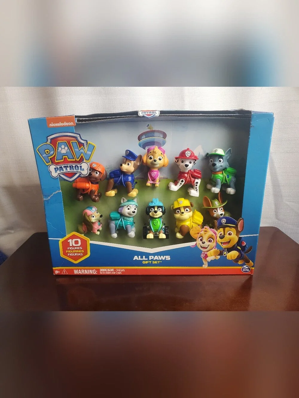 Paw Patrol All Paws Gift Set 10 Collectible Figures Chase Marshall Skye Liberty